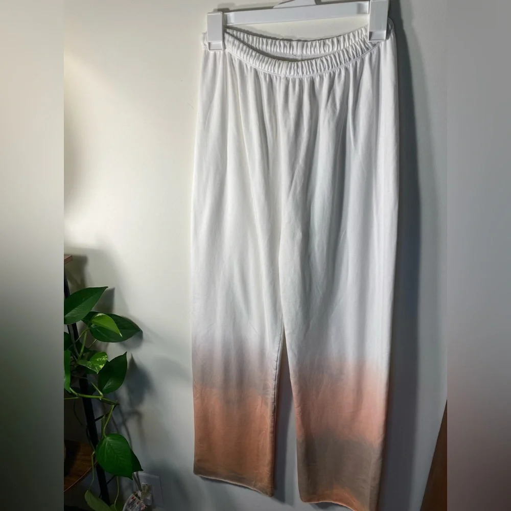 OFFLINE By Aerie||  OTT Pantalón Straight Leg, with Tye Dye Detail. Buttery soft